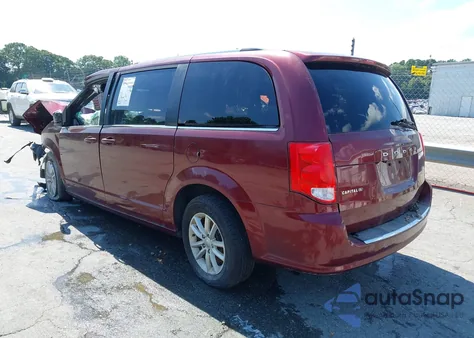 2018 Dodge Grand Caravan Sxt z USA, uszkodzony, nr VIN 2C4RDGCG7JR299765